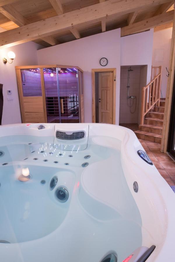 Wellness Privat Styri Lipy Βίλα Liptovske Revuce Εξωτερικό φωτογραφία